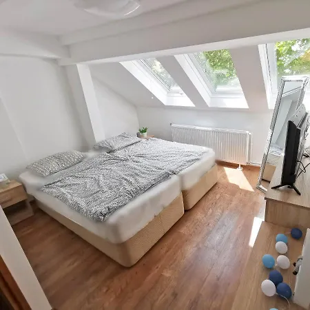 Petofi Setany Panzio Apartment Siofok